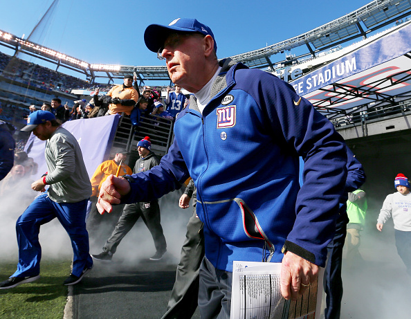 tom-coughlin-giants-run-out.jpg